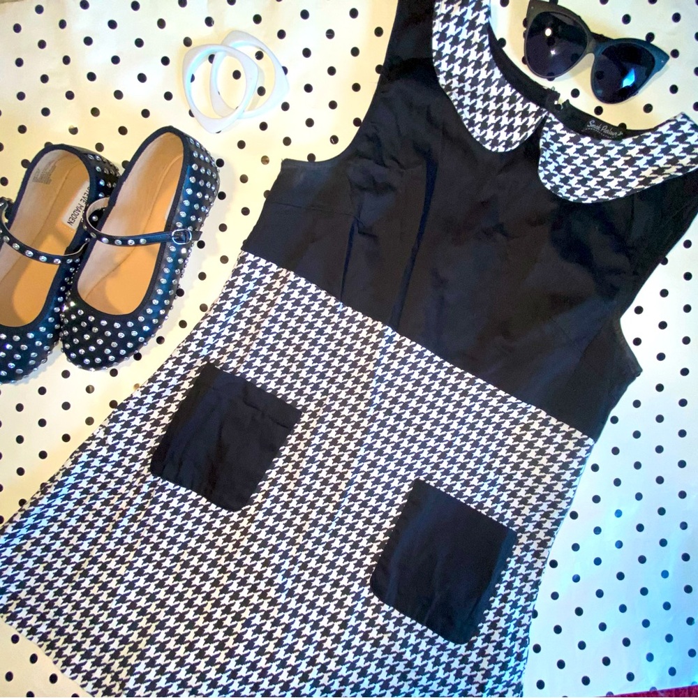 Houndstooth Mod Shift Dress Smak Parlour XL
